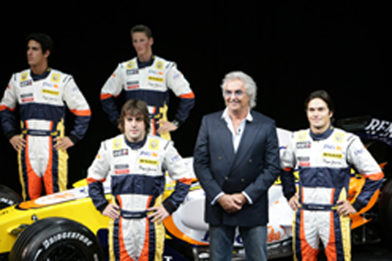 (画像)新型ルノー R28を発表したルノーF1チーム