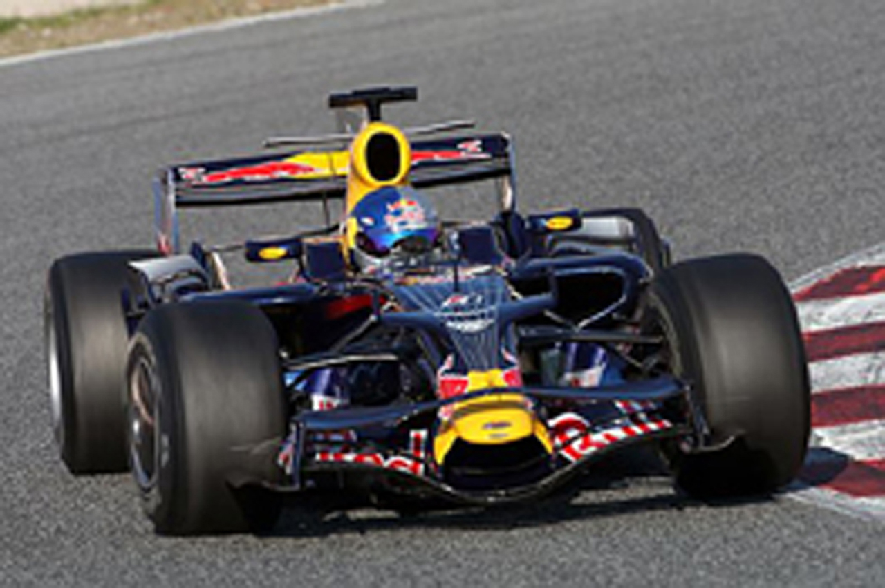 セバスチャン・ローブ レッドブル F1走行