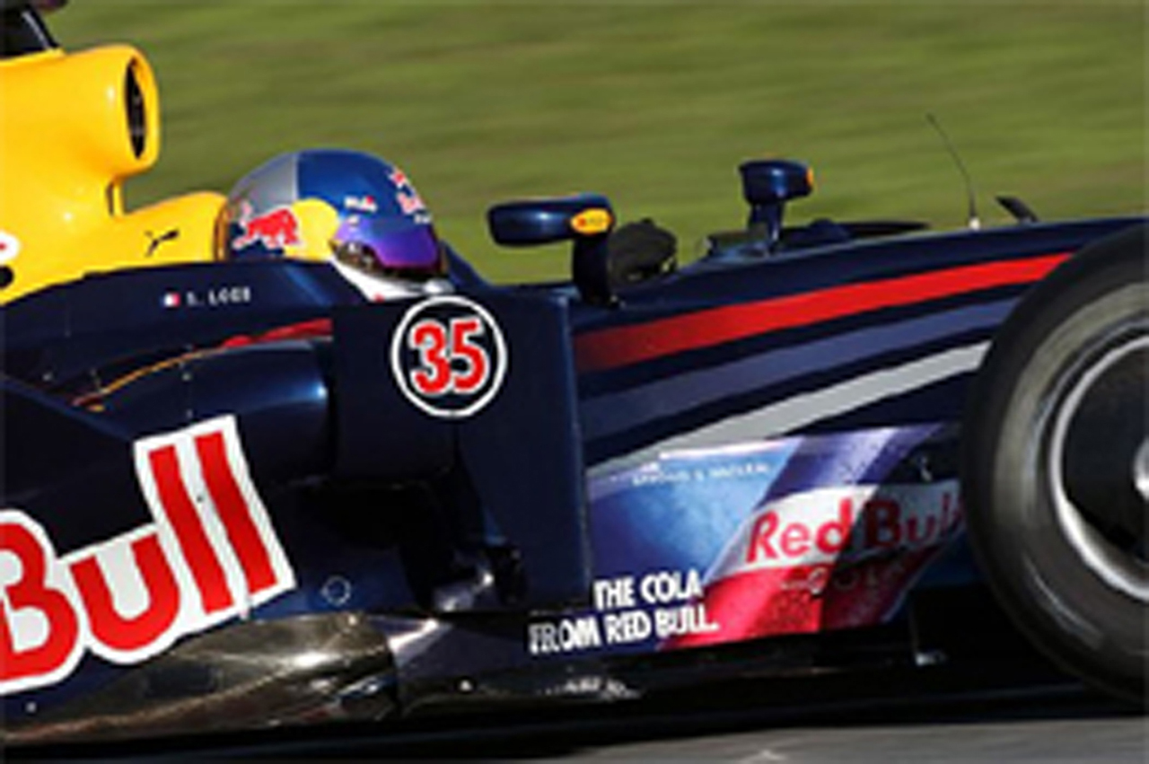 セバスチャン・ローブ F1走行画像