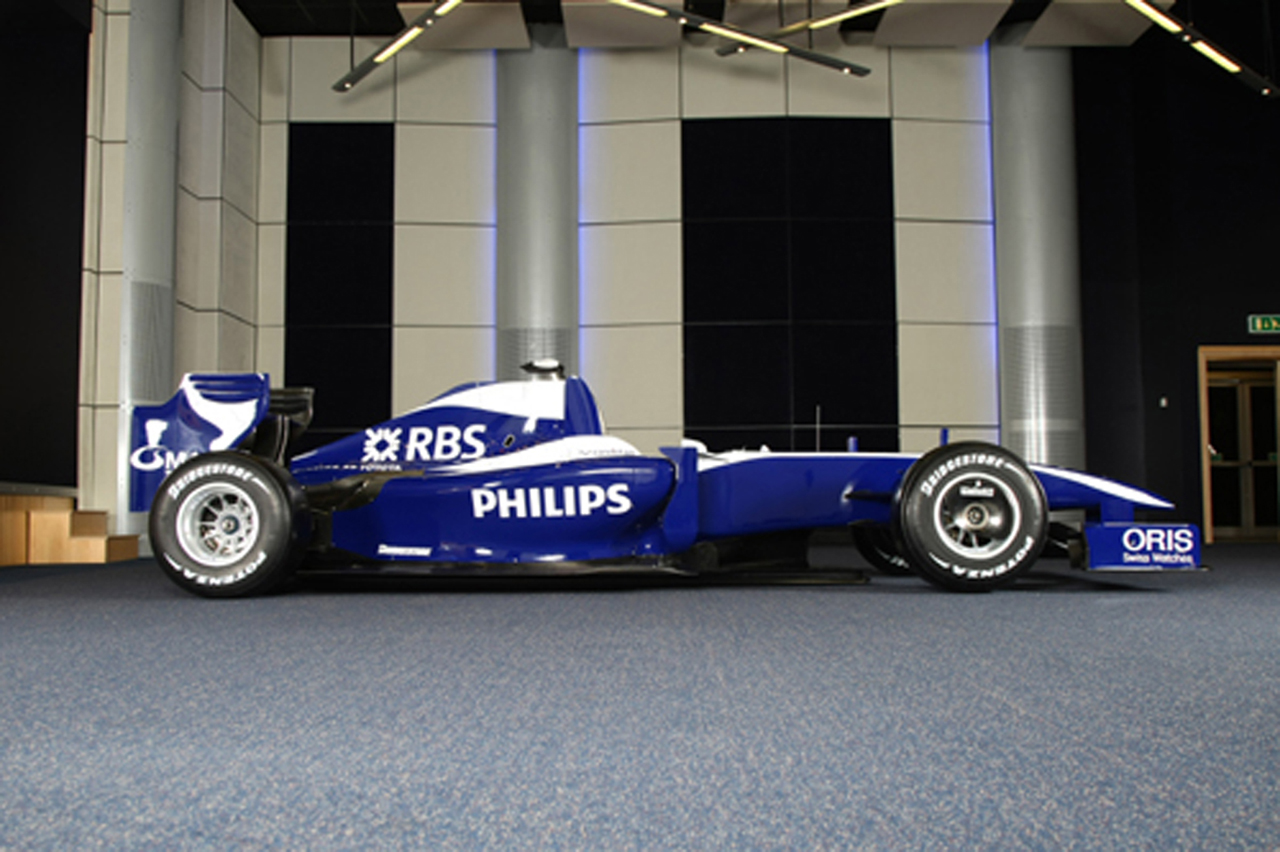 ウィリアムズ FW31 サイドビュー