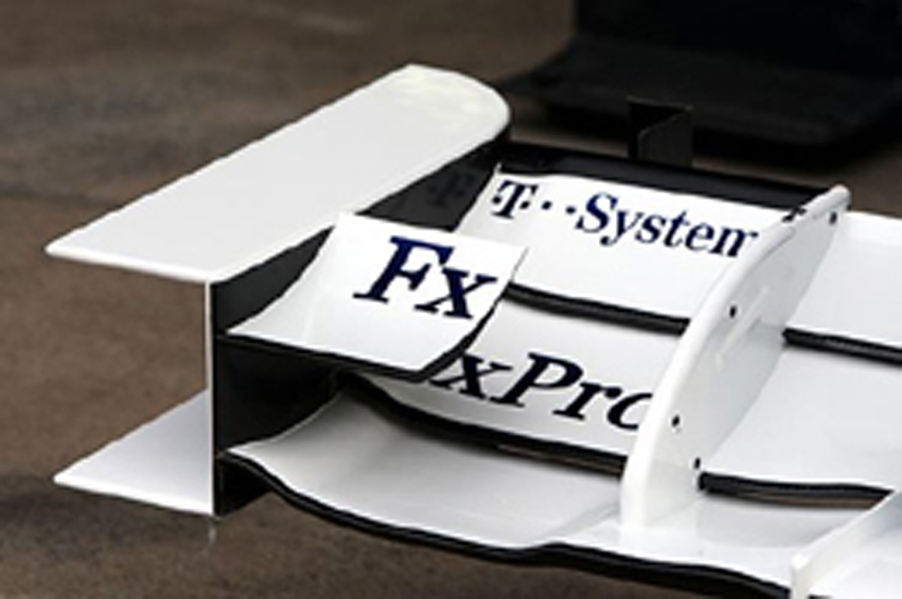 BMWザウバー F1.09 フロントウイング （F1スペインGP）