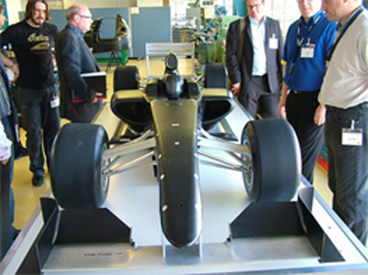 ローラ MB-01 画像