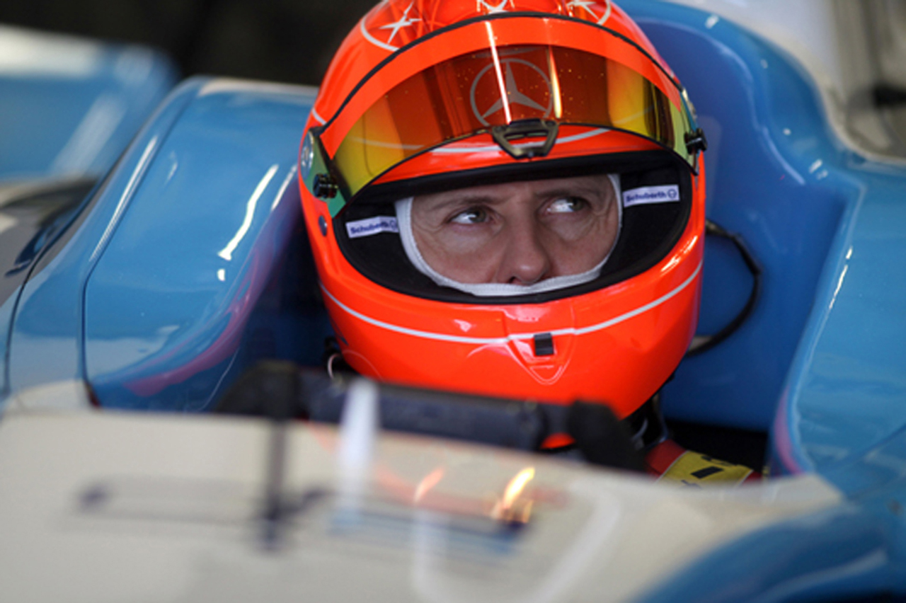 ミハエル・シューマッハ GP2マシンで走行(画像)