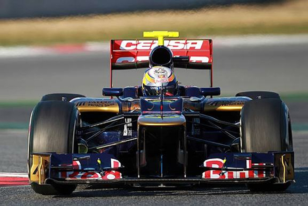 トロ・ロッソ STR7