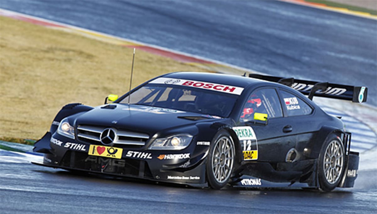 ロバート・クビサ DTM 走行画像