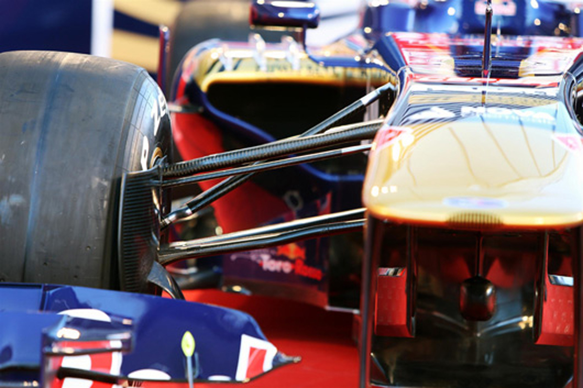 トロ・ロッソ STR8 画像3