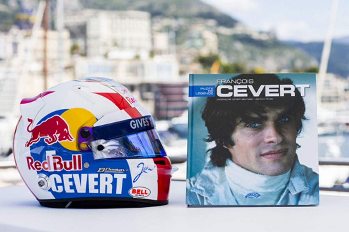 ジャン・エリック・ベルニュ F1モナコGP 特別ヘルメットジャン・エリック・ベルニュ F1モナコGP 特別ヘルメット (2013年)