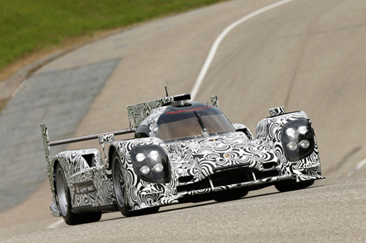 ポルシェ LMP1カー