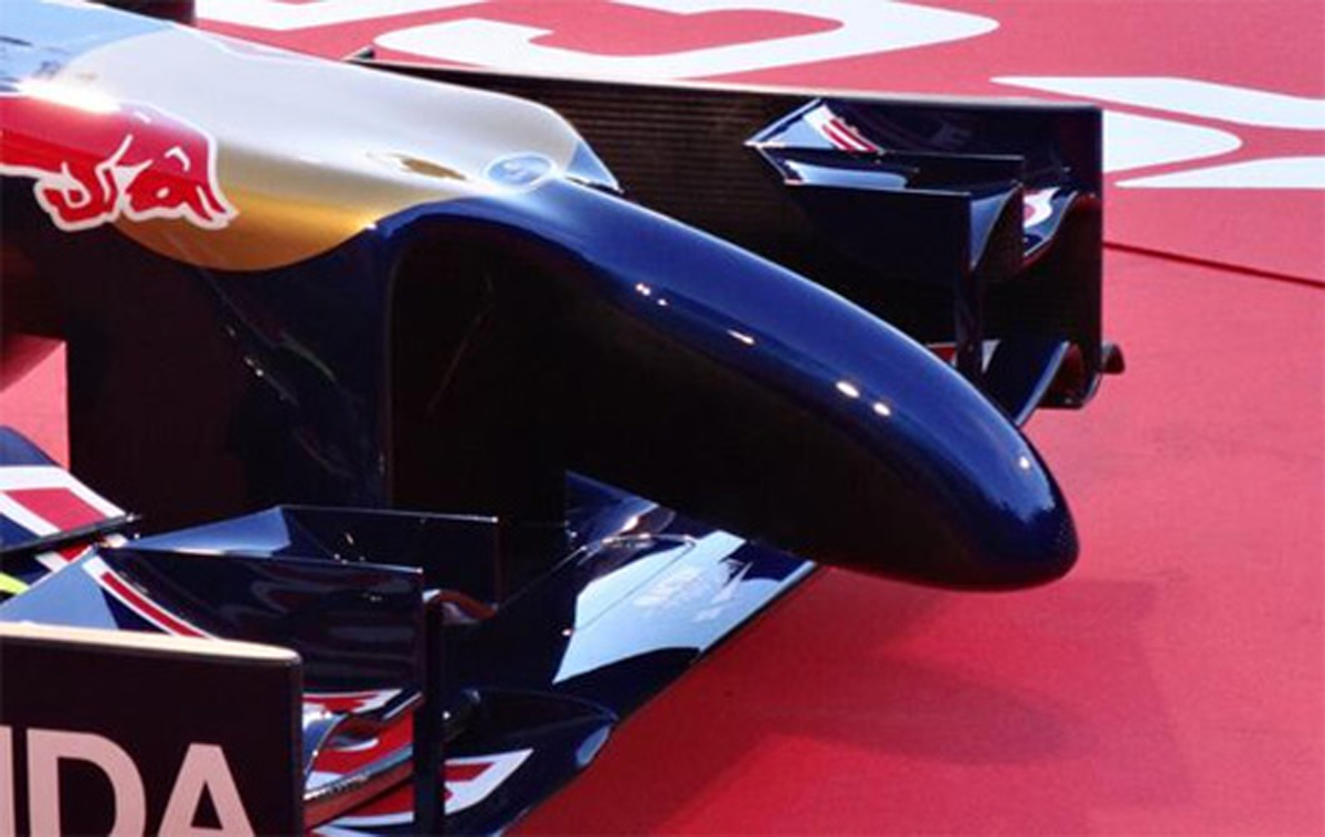 トロ・ロッソ STR9 アリクイノーズ
