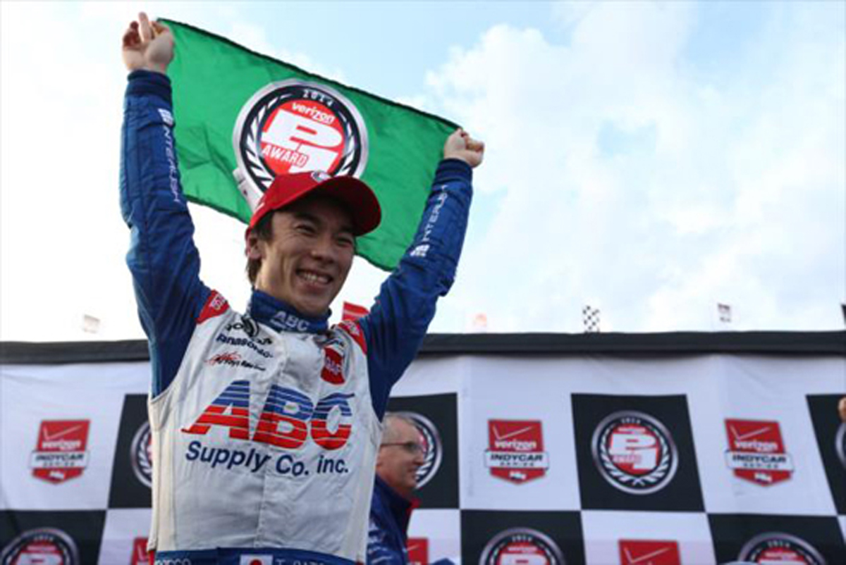 佐藤琢磨、開幕戦でポールポジションを獲得! (インディカー)