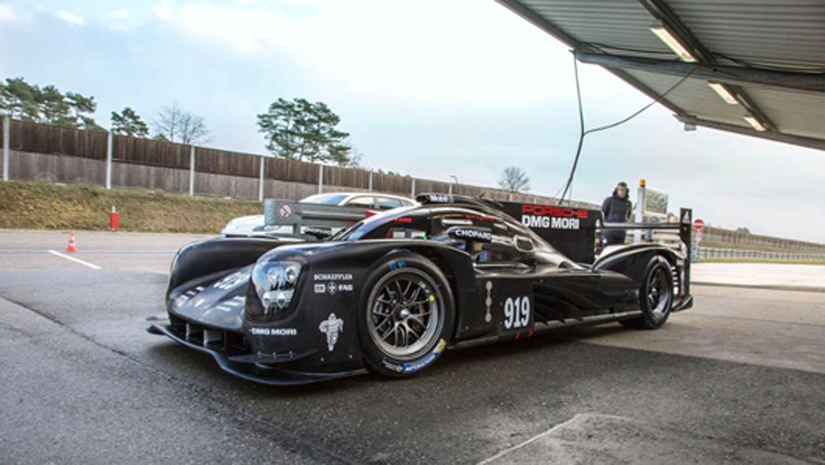 新型ポルシェ 919ハイブリッド