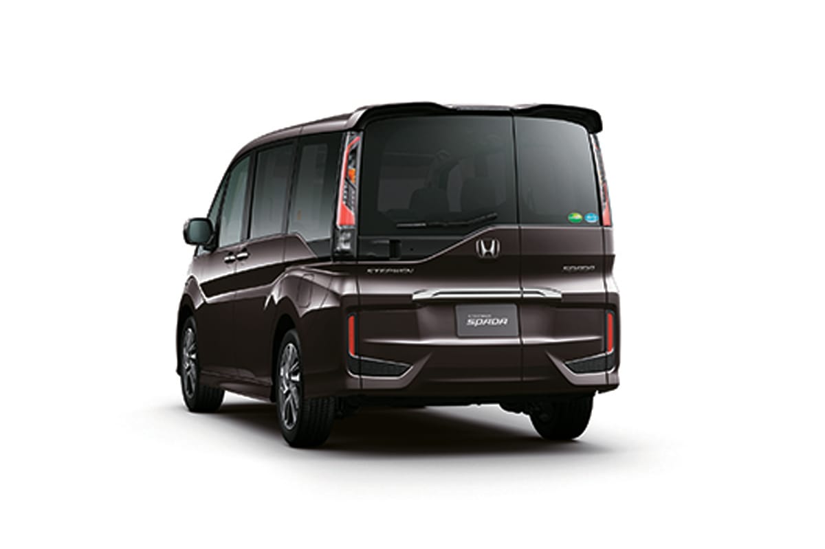 新型ステップワゴン スパーダ