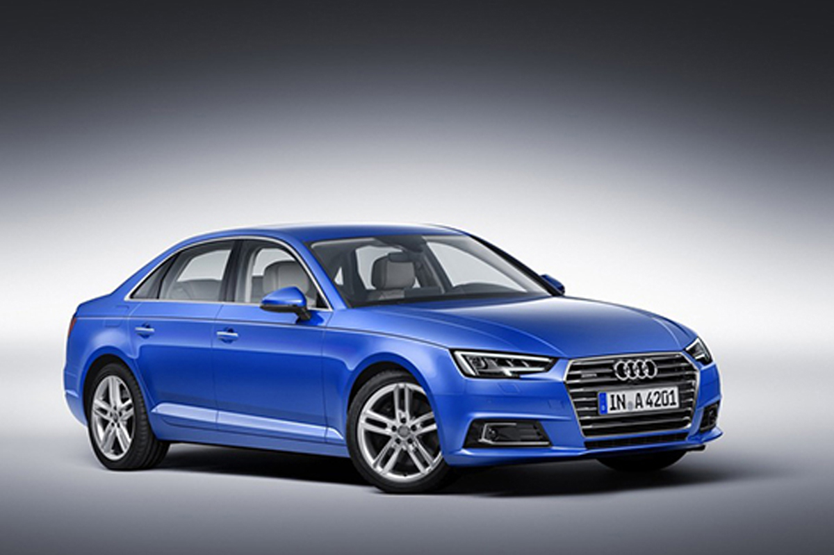 アウディ 新型A4 セダン