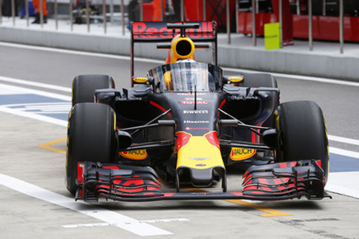 F1 エアロスクリーン