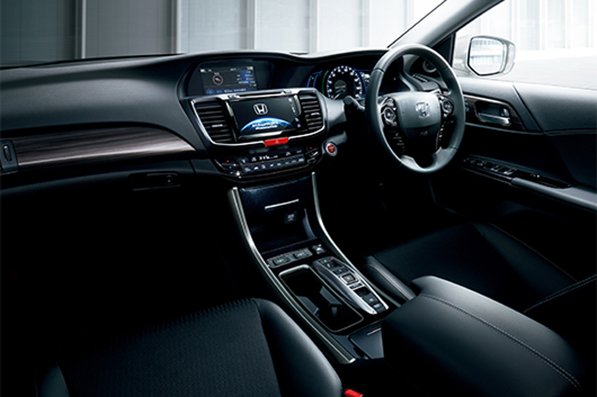 ホンダ アコード(HONDA ACCORD)