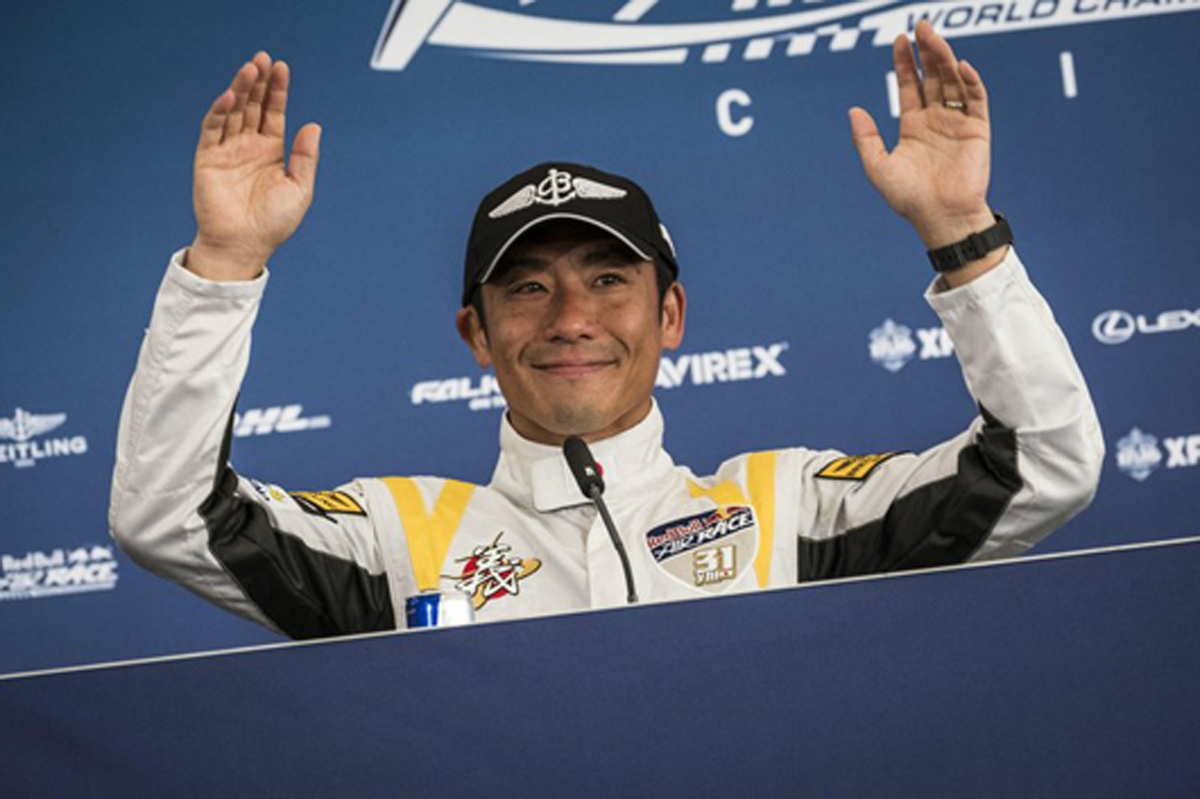 室屋義秀 レッドブルエアレース 初優勝