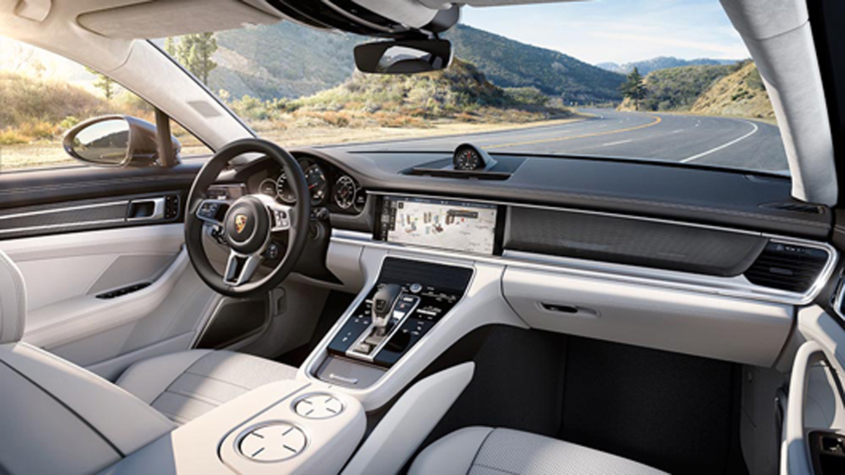 Poesche Panamera