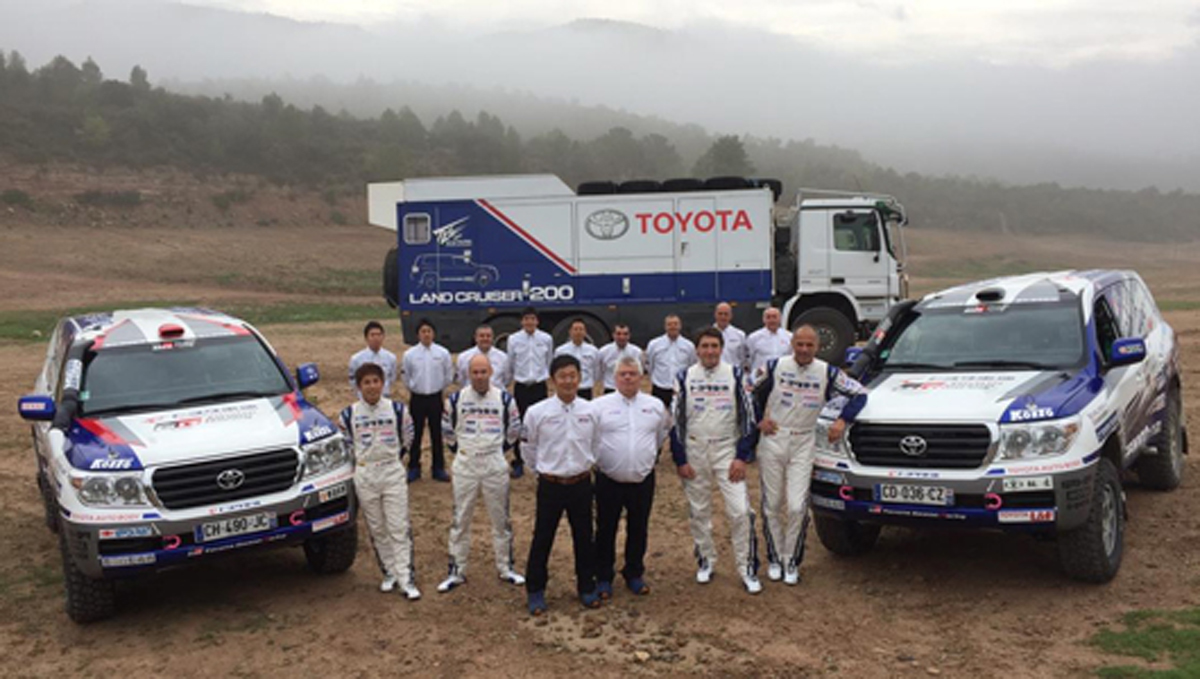 TOYOTA DAKER 2017