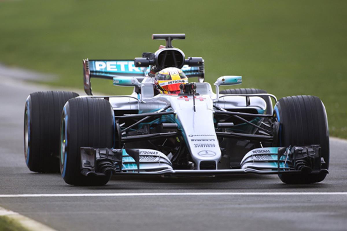 メルセデス W08