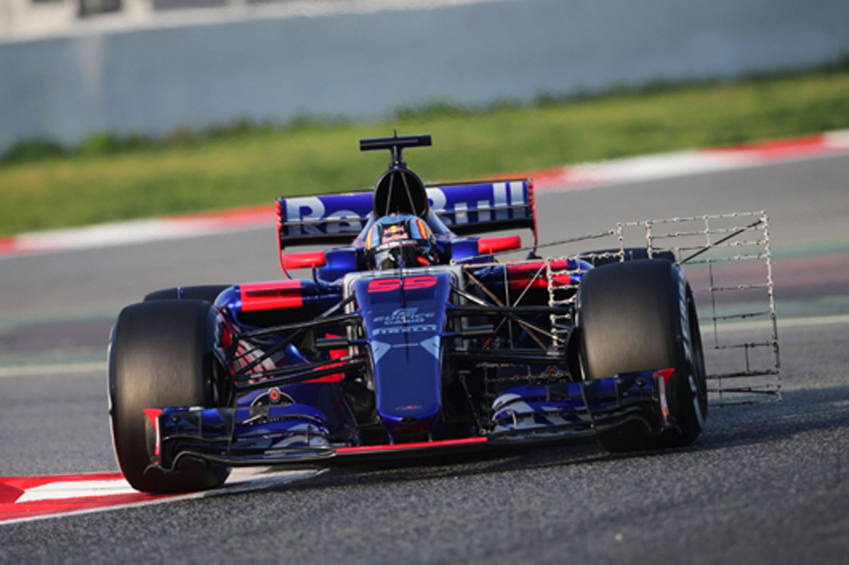 トロ・ロッソ STR12