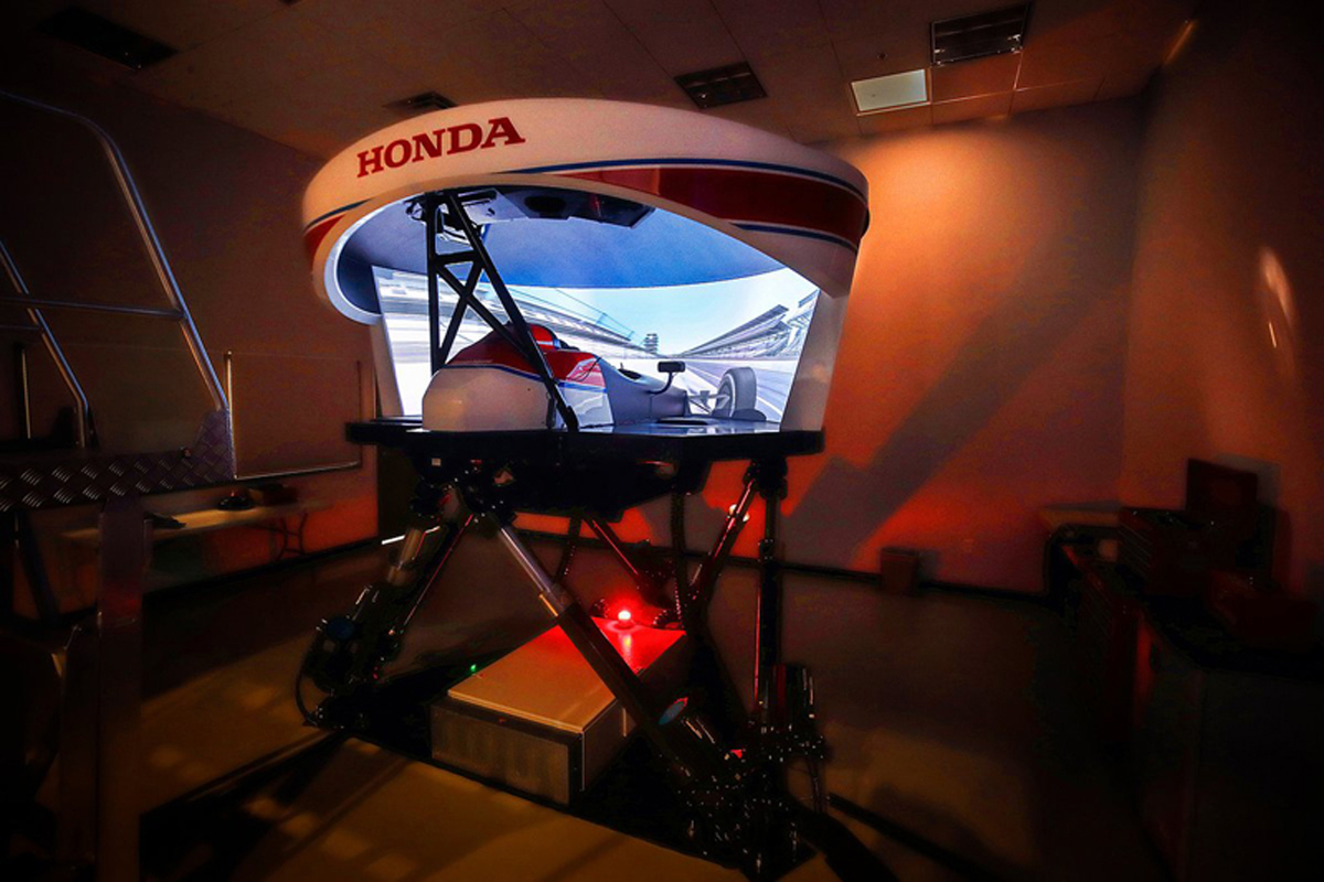 ホンダ インディカー シミュレーター