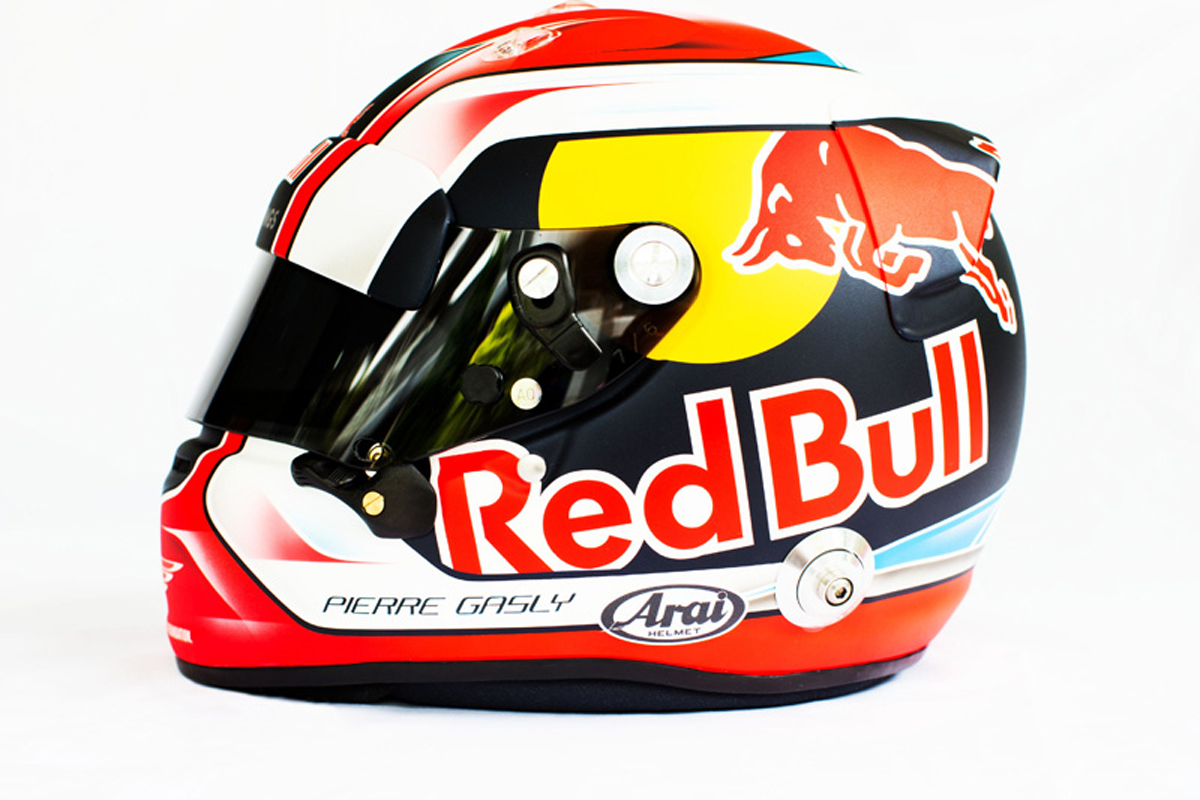 ピエール・ガスリー F1ヘルメット （サイド）