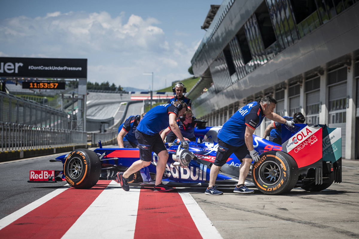 マルク・マルケス、トロロッソ・ホンダ仕様のマシンでF1初走行(写真15)