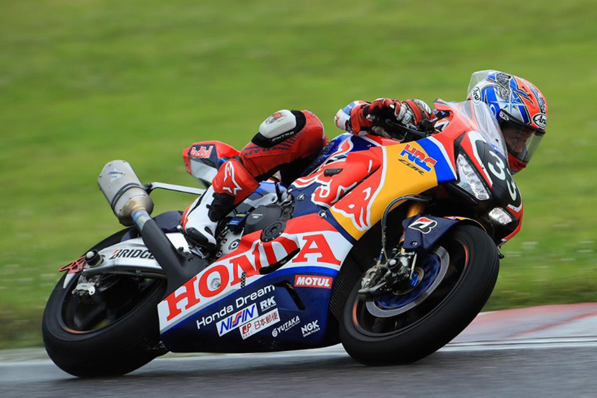 #33 Red Bull Honda with 日本郵便