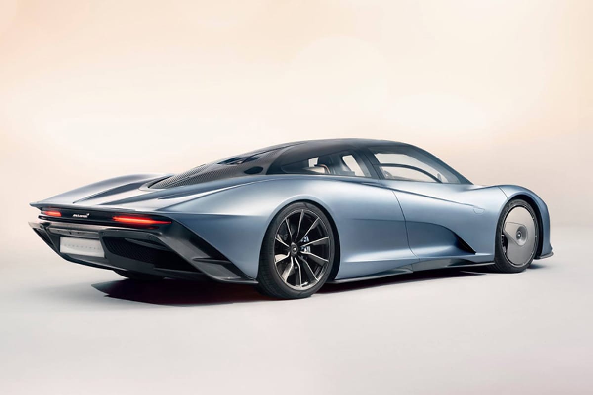 McLaren Speedtail リアビュー
