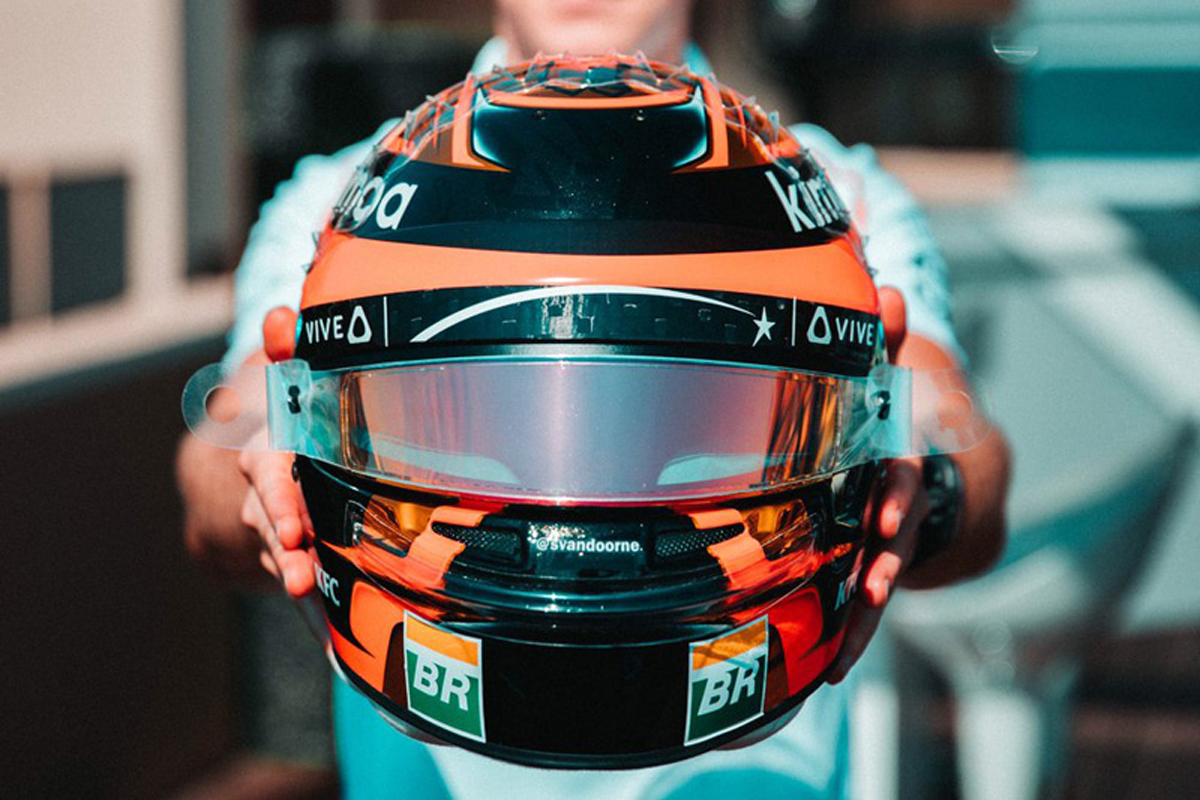 ストフェル・バンドーン 2018年 F1アブダビGP ヘルメット①