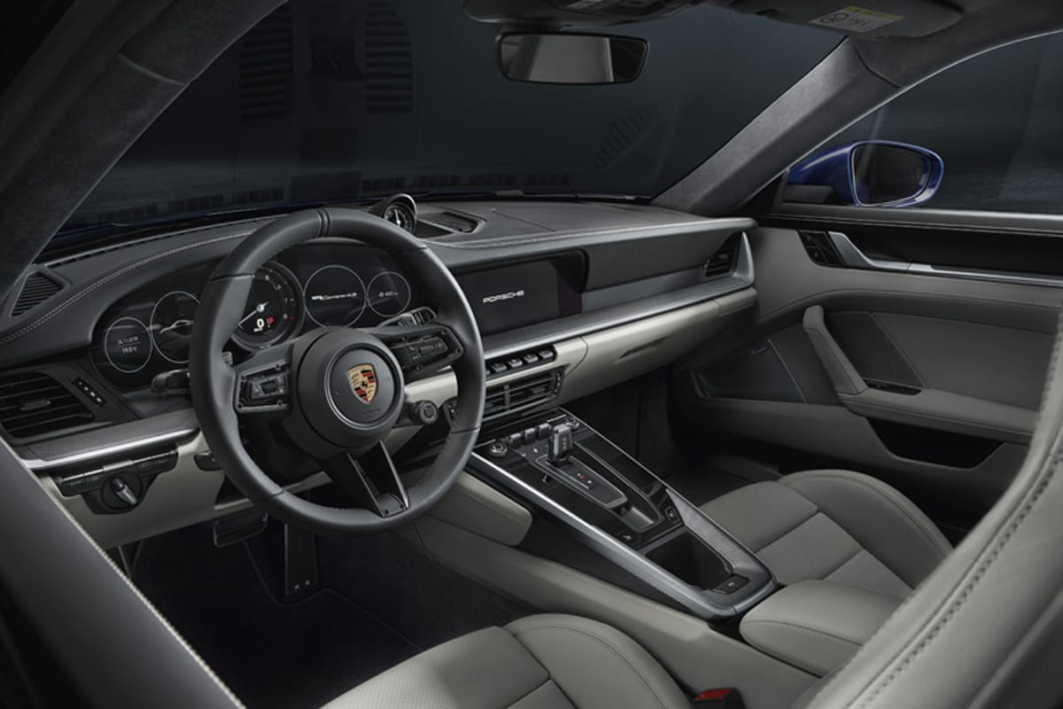 ポルシェ 新型911 安全性と快適性を高める新しいアシスタンスシステム