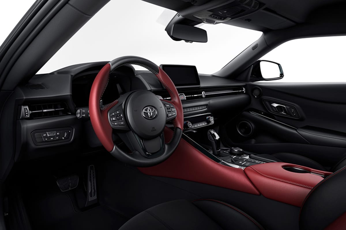 トヨタ 新型スープラ