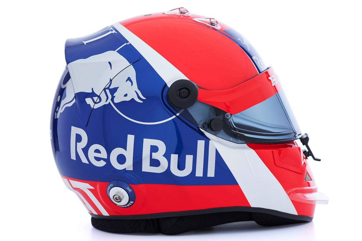 ダニール・クビアト 2019年 F1ヘルメット