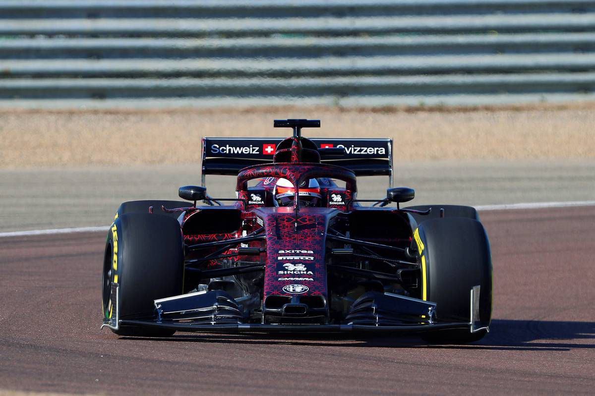 アルファロメオ・レーシング 2019年F1マシン ④