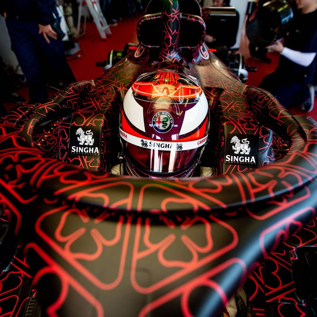 アルファロメオ・レーシング 2019年F1マシン ⑮