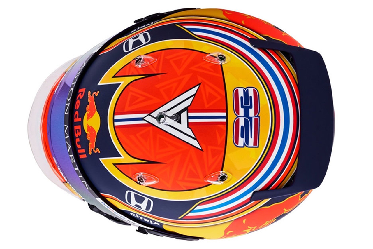 アレクサンダー・アルボン (レッドブル・ホンダ) 2020年 F1ヘルメット
