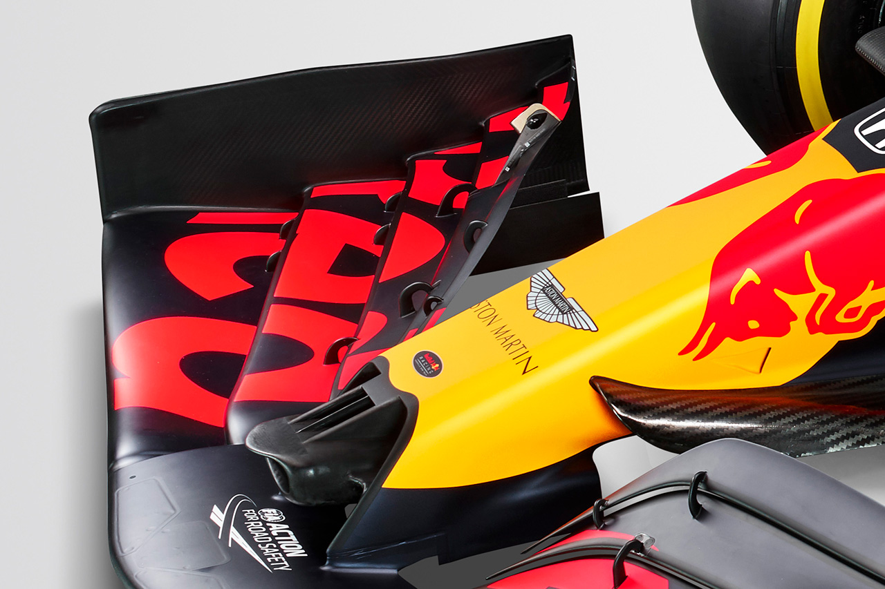 レッドブル・ホンダ RB16 フロント