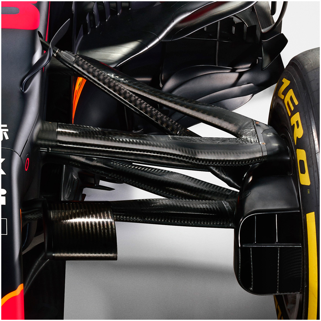 レッドブル・ホンダ RB16:フロントサスペンション / 2020年F1マシン解説