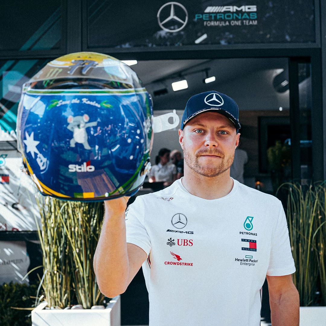 バルテリ・ボッタス 2020年 F1オーストラリアGP ヘルメット(メルセデスF1チーム)