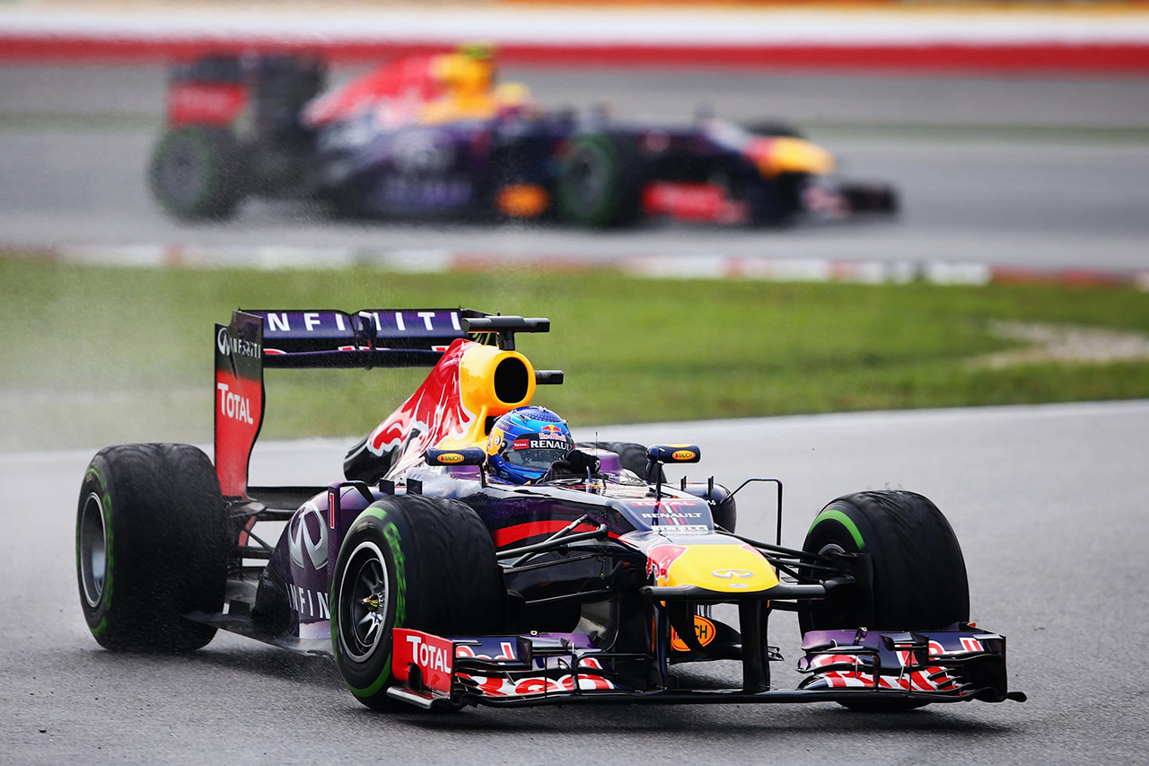 マーク・ウェバー vs. セバスチャン・ベッテル:2013年 F1マレーシアGP(セパン・インターナショナル・サーキット)