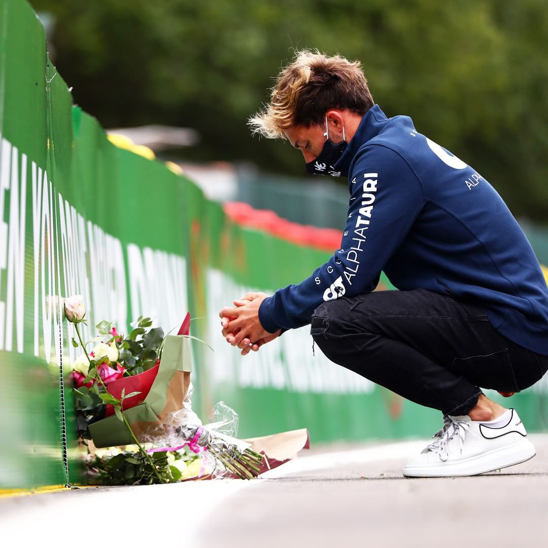 ピエール・ガスリー 2020年 F1ベルギーGP アントワーヌ・ユベール追悼ヘルメット