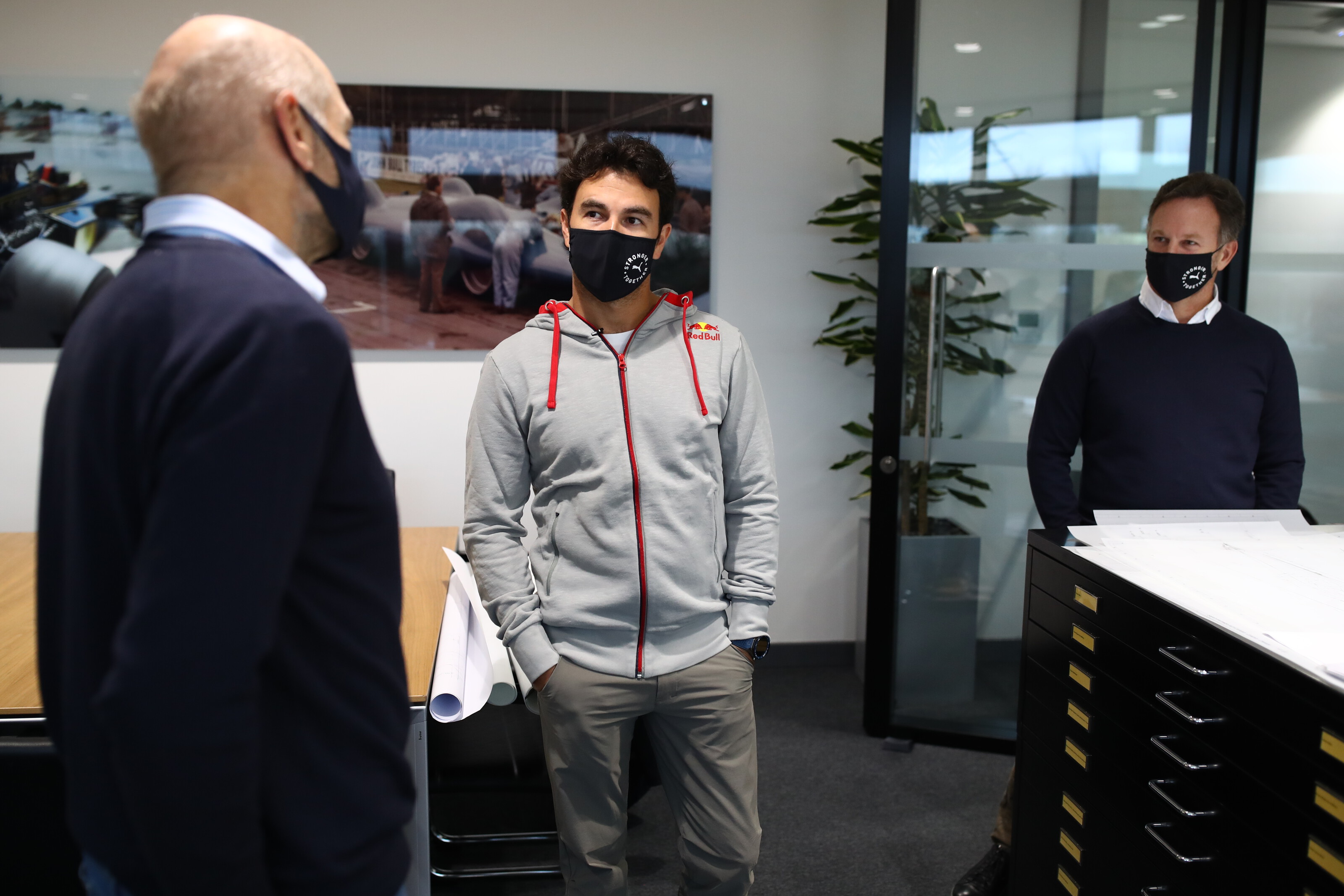 セルジオ・ペレス、レッドブル・ホンダF1のドライバーとして始動⑦