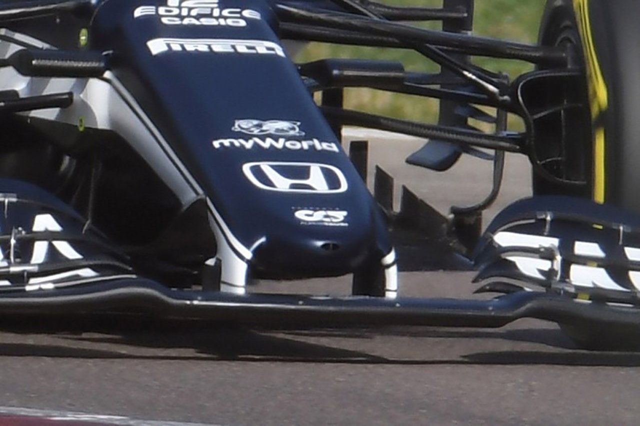 アルファタウリ・ホンダF1 AT02 シェイクダウン 画像
