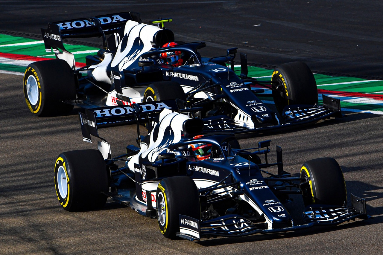アルファタウリ・ホンダF1 AT02 シェイクダウン 画像