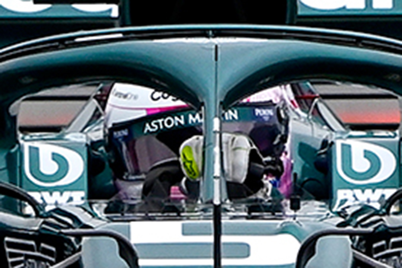 セバスチャン・ベッテル 2021年 F1ヘルメット