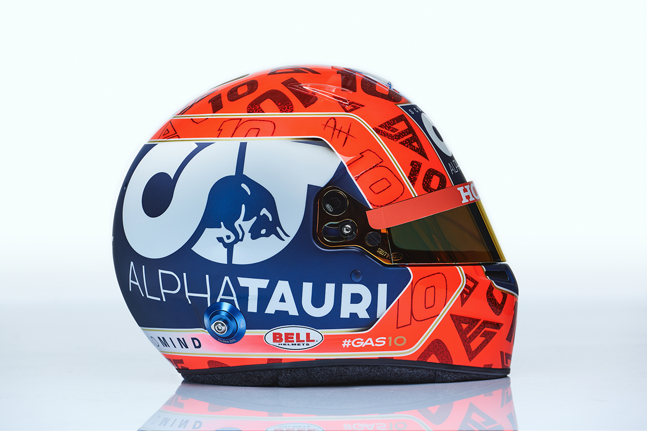 ピエール・ガスリー 2021年 F1ヘルメット 側面 (アルファタウリ・ホダF1)