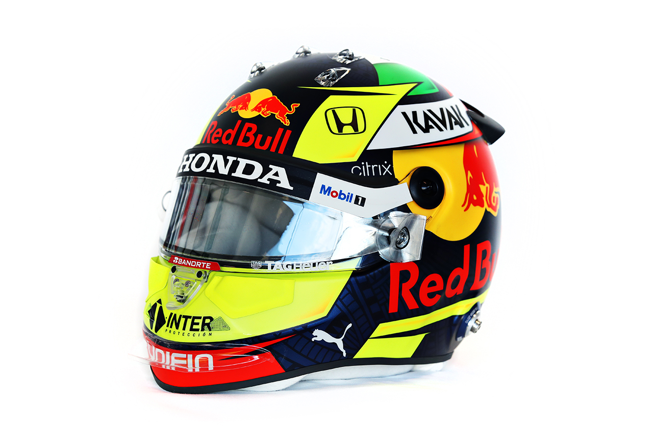 セルジオ・ペレス 2021年 F1ヘルメット (レッドブル・ホンダF1)