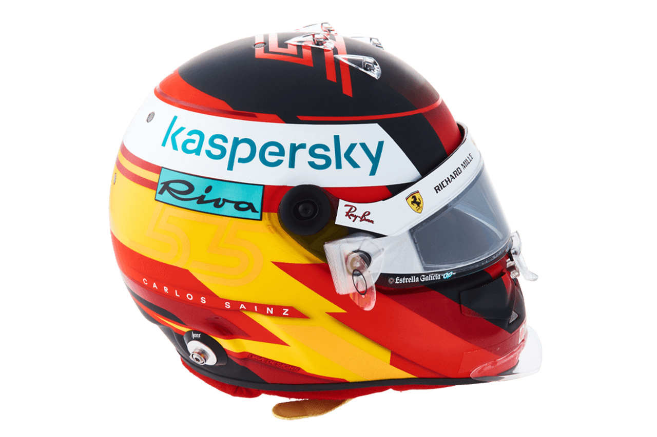 カルロス・サインツ:2021年 F1ヘルメット