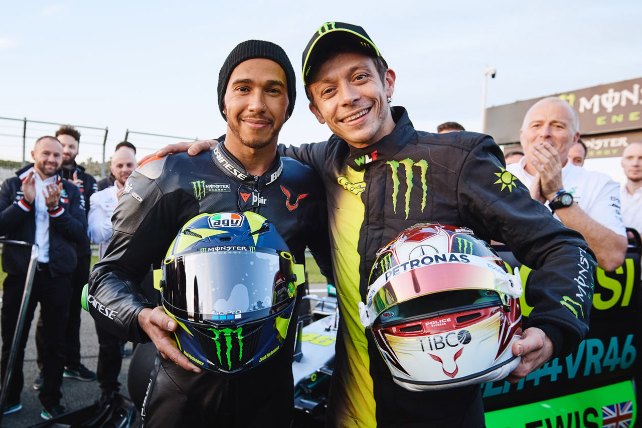 ルイス・ハミルトンとバレンティーノ・ロッシ