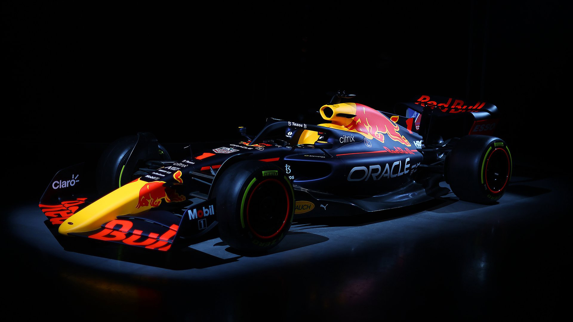 レッドブルF1 RB18